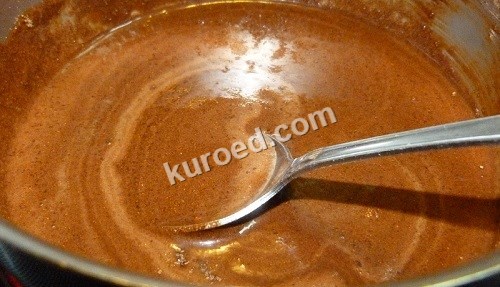 Штрудель с маком, пошаговое приготовление  - Сварить шоколадную глазурь