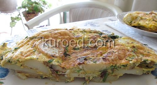 Тортилья с картошкой, луком и зеленью