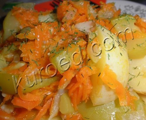 Летнее овощное рагу с молодым картофелем