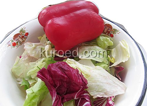 Салат из капусты с перцем, пошаговое приготовление  - Вымыть овощи