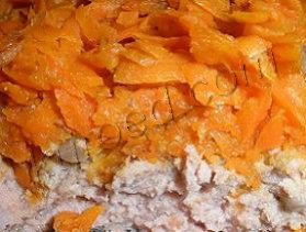 Мясной пирог с морковью
