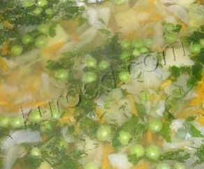 Весенний суп из молодого зеленого горошка