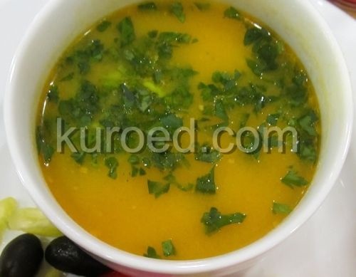 Тыквенный суп-пюре с морковью и зеленью